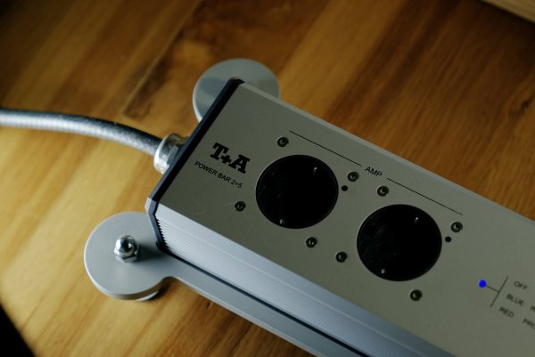 T+A Power Bar 2+5 HD