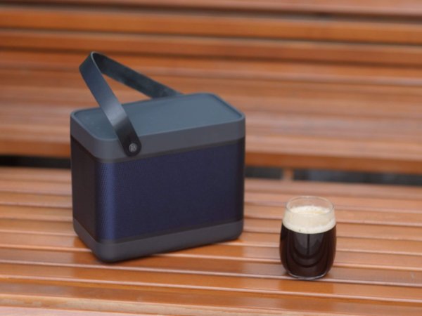 bang & olufsen Beolit 20