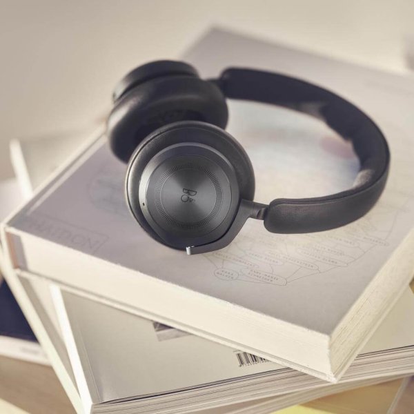 Bang & Olufsen Beoplay HX