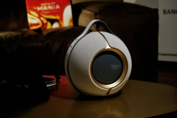 devialet mania