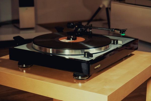 Thorens TD402 DD